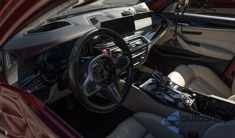 2018 BMW M5 z USA, uszkodzony, nr VIN WBSJF0C55JB283553